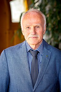 Herr Klaus Müller