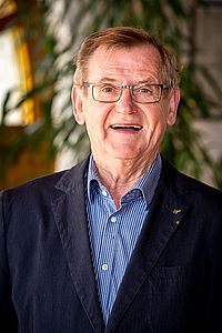 Herr Walter Rüsing