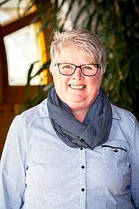 Frau Andrea Ressel