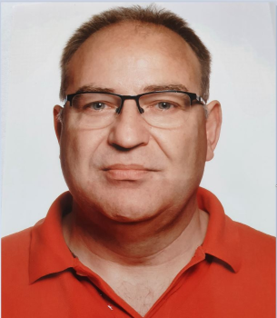 Herr Wolfgang Reifer